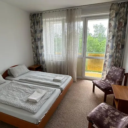 Aranypart Guest house *